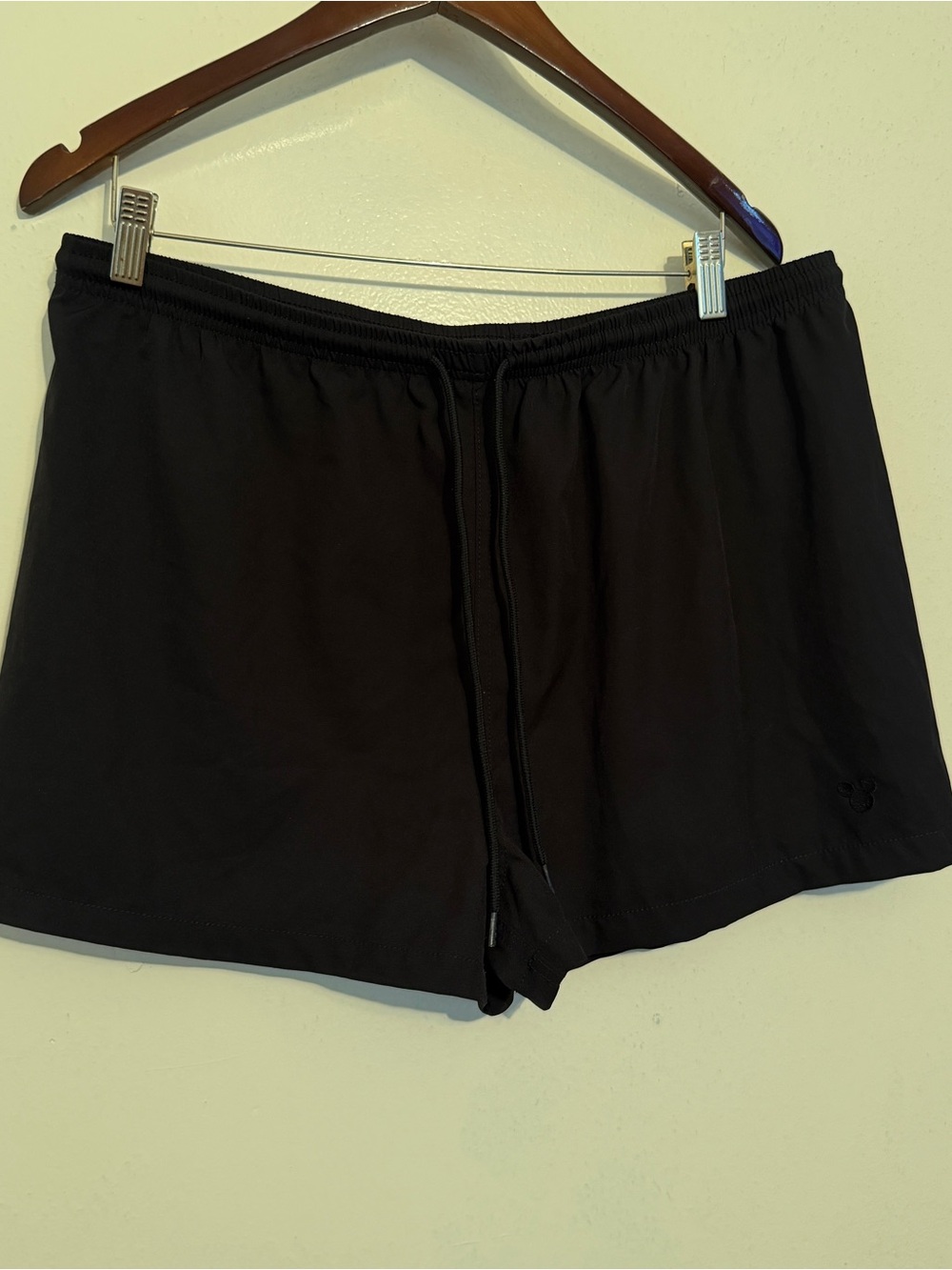 Disney Parks Black Nylon Shorts women’s xlarge NWOT